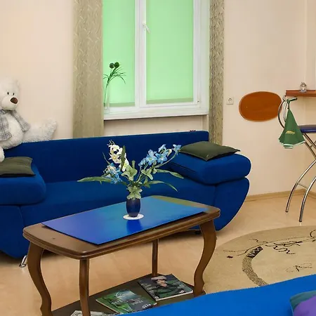 Apartment On Chicherina 4 *